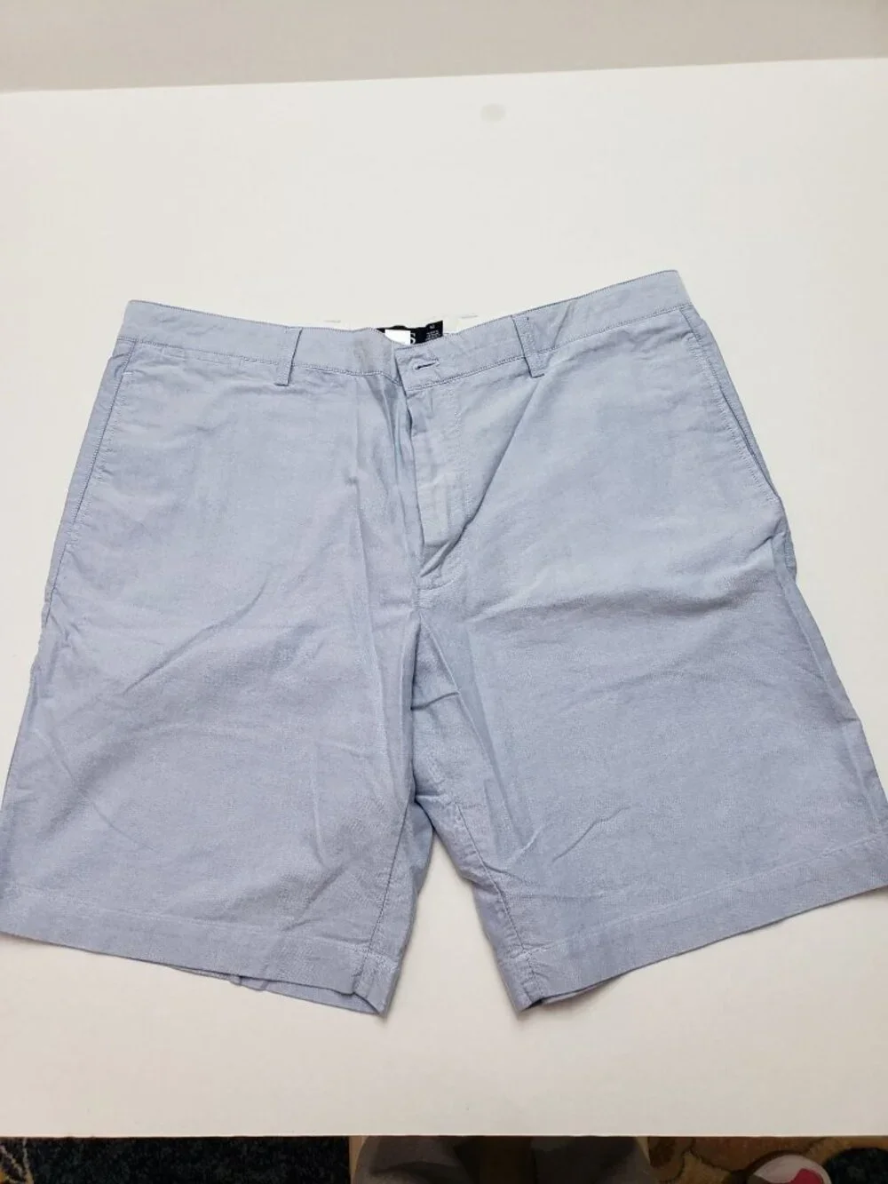 Men's Chaps retreat blue, flat front shorts, size 40